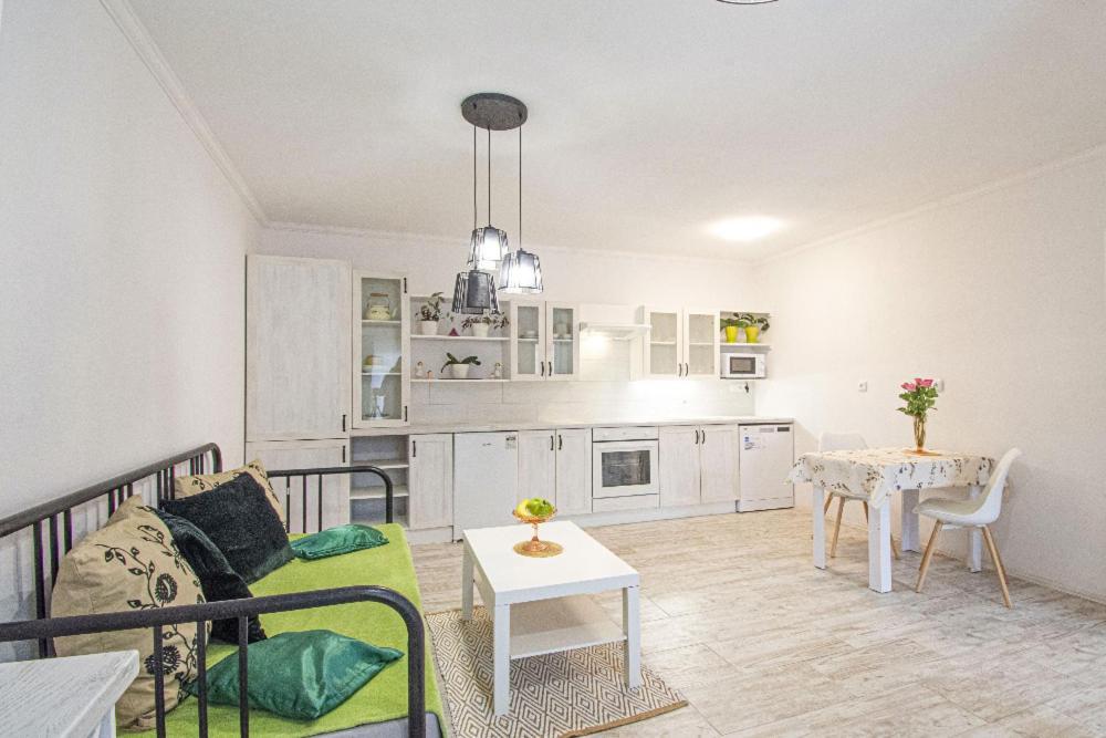 Apartman 2Kk Zlamanka 克罗梅日什 外观 照片